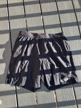 Men’s hoka running shorts